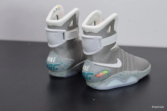 NIKE MAG 0816